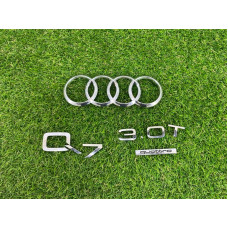 Комплект эмблем