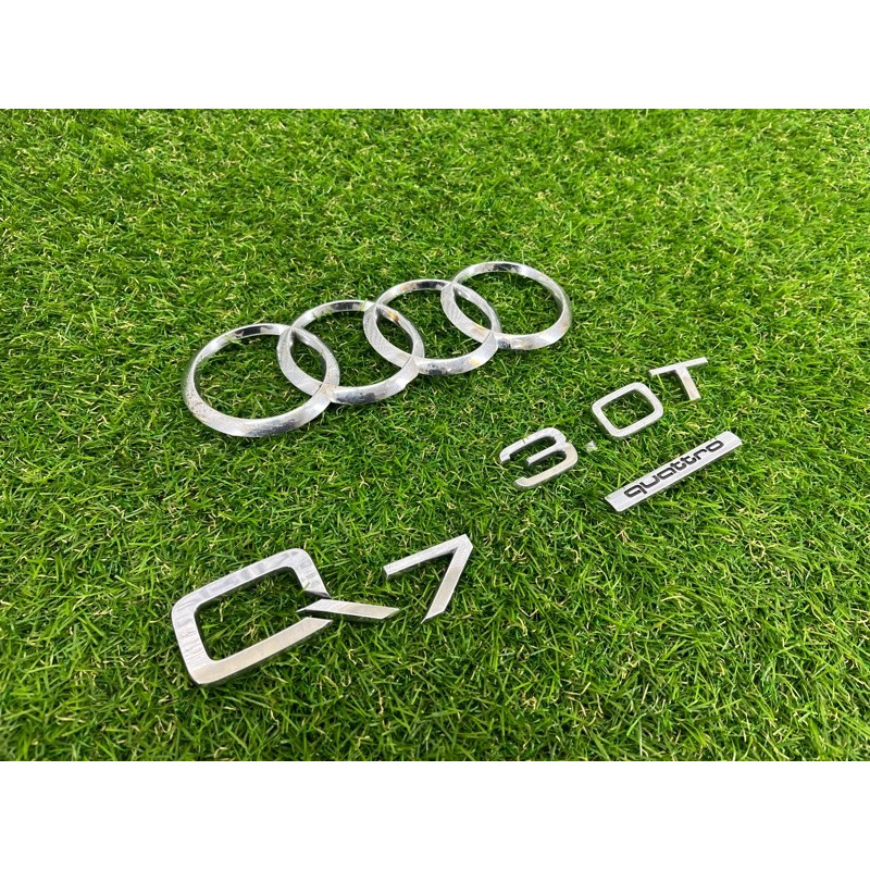 Комплект эмблем (кузов и элементы) AUDI Q7 4L 2014 3.0 TFSi CTWB 4H0853742A2ZZ