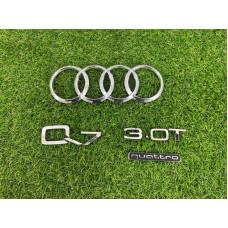 Комплект эмблем