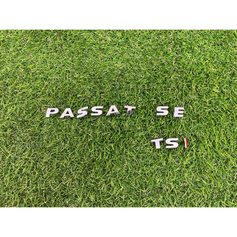 Комплект эмблем (кузов и элементы) Volkswagen Passat B7 2016 1.8 561853675AR2ZZ