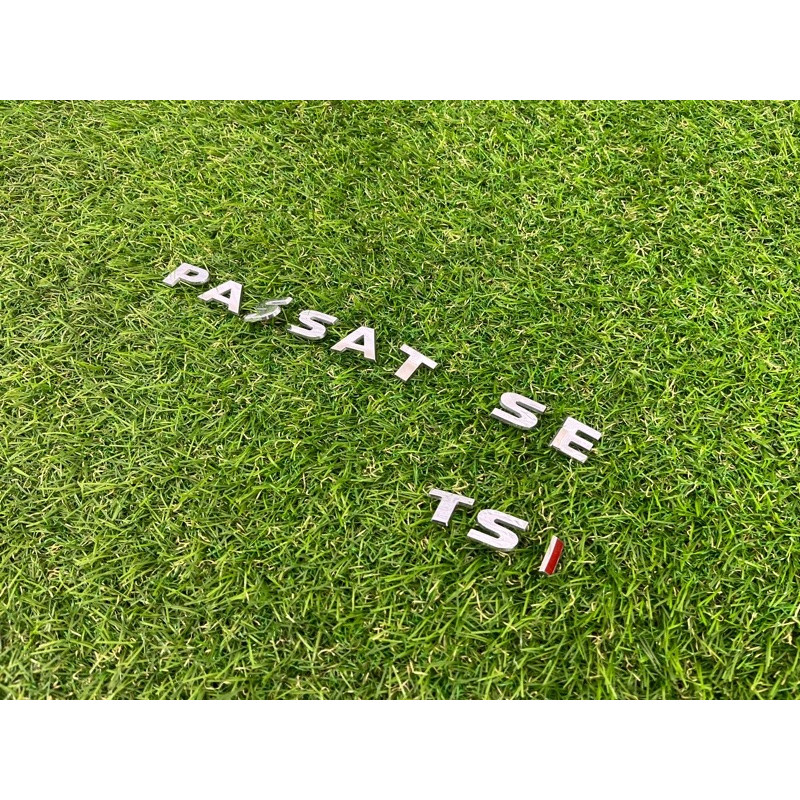 Комплект эмблем (кузов и элементы) Volkswagen Passat B7 2016 1.8 561853675AR2ZZ