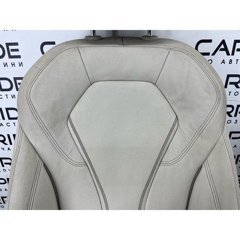 Передні сидіння (салон) BMW 5-series G30 2017 2.0 B46B20 52107363143