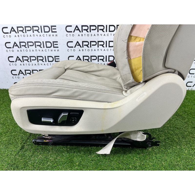Передні сидіння (салон) BMW 5-series G30 2017 2.0 B46B20 52107363143