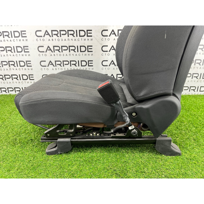 Передние сидения (салон) Hyundai Santa Fe TM 2019 2.4GDI 88200S2010PTH