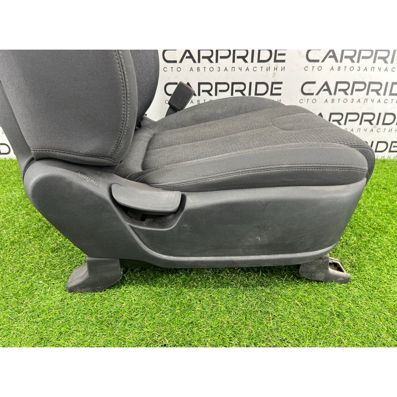 Передние сидения (салон) Hyundai Santa Fe TM 2019 2.4GDI 88200S2010PTH