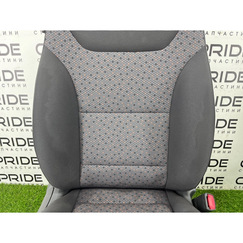 Передние сидения (салон) Hyundai Ioniq AE 2019 Electro 88300G7061SHD