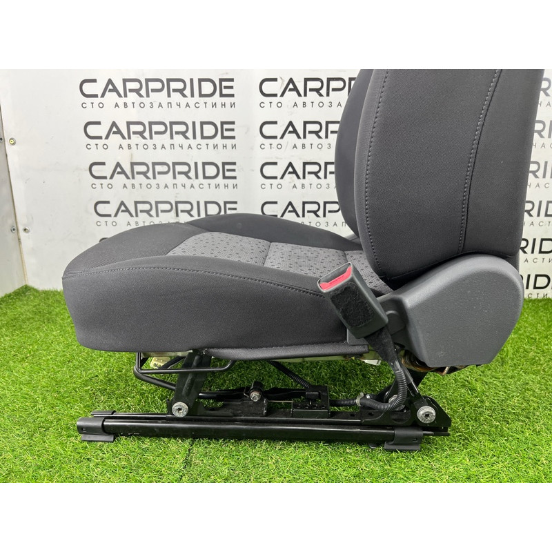 Передние сидения (салон) Hyundai Ioniq AE 2019 Electro 88300G7061SHD