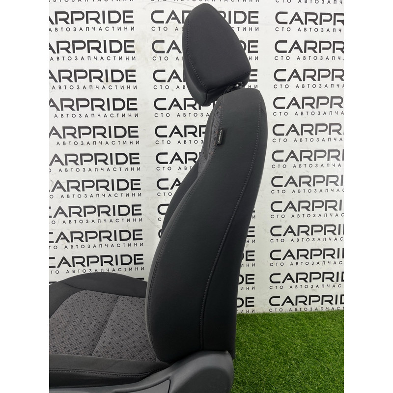 Передние сидения (салон) Hyundai Ioniq AE 2019 Electro 88300G7061SHD