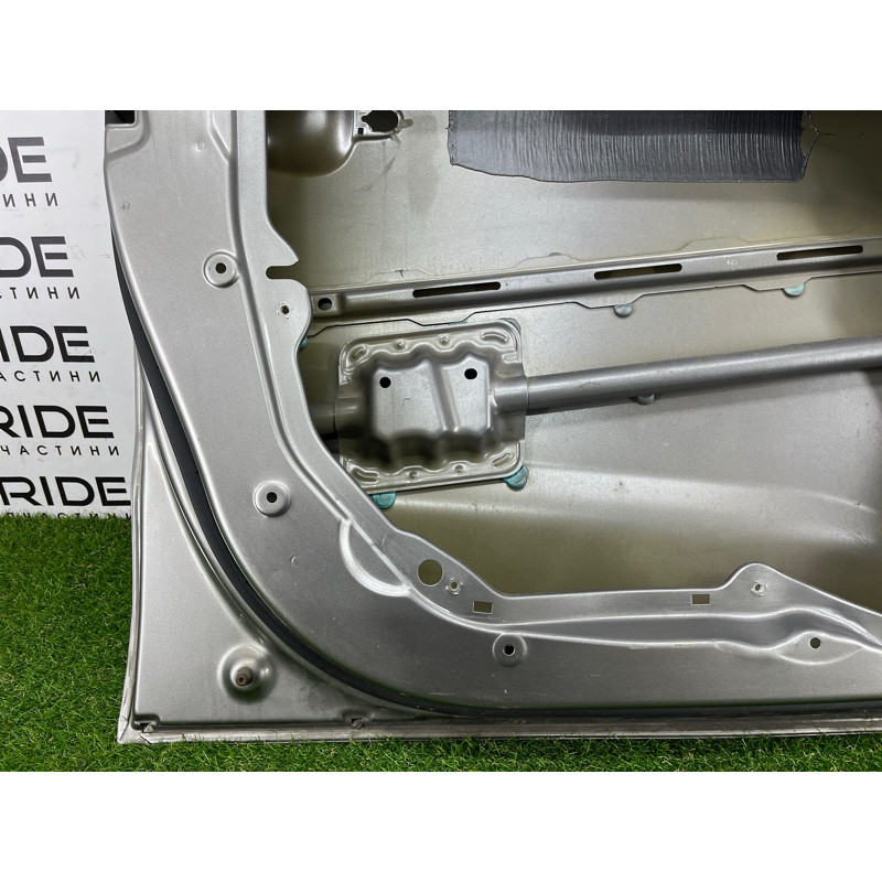 Дверь голая (наружные элементы кузова) KIA Sorento UM 2013 2.4 760031U010