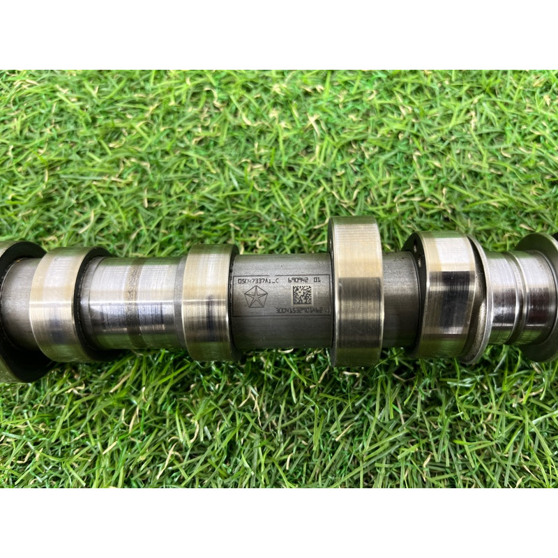 Распредвал (двигатель и элементы) Jeep Renegade BU 2016 2.4 05047337ai