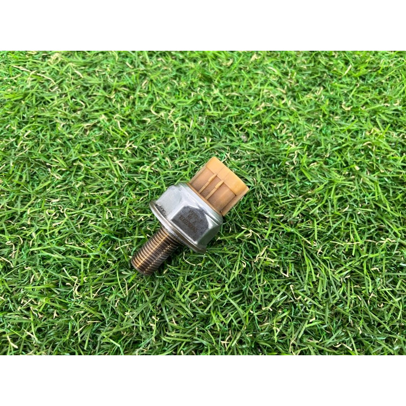 Датчик давления (электрика / датчики) Nissan Juke F15 2011 1.6 166381LA0A