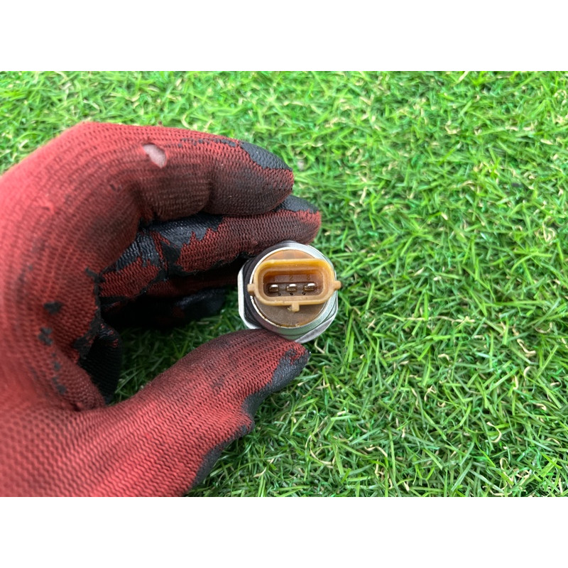 Датчик давления (электрика / датчики) Nissan Juke F15 2011 1.6 166381LA0A