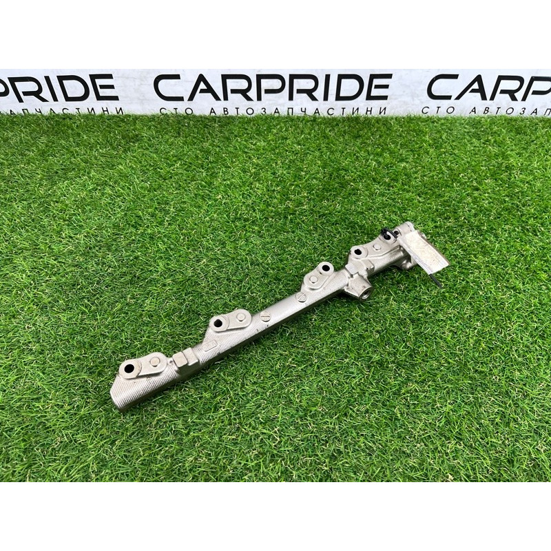 Паливна рампа (паливна система) Nissan Juke F15 2011 1.6 175211KC0A