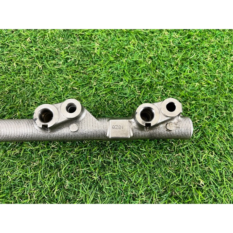 Паливна рампа (паливна система) Nissan Juke F15 2011 1.6 175211KC0A