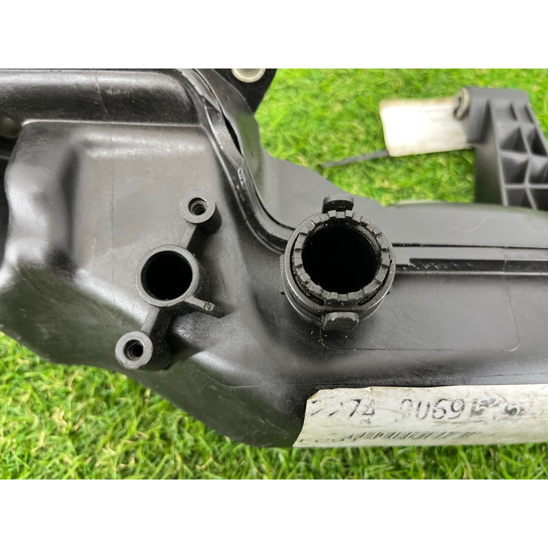 Коллектор впускной (впускная система) BMW 5-series F10 2013 N63B44 11617555663