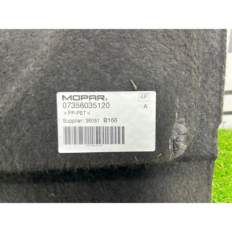 Підлога Багажника (салон) Jeep Renegade BU 2016 2.4 5VW05LXHAA