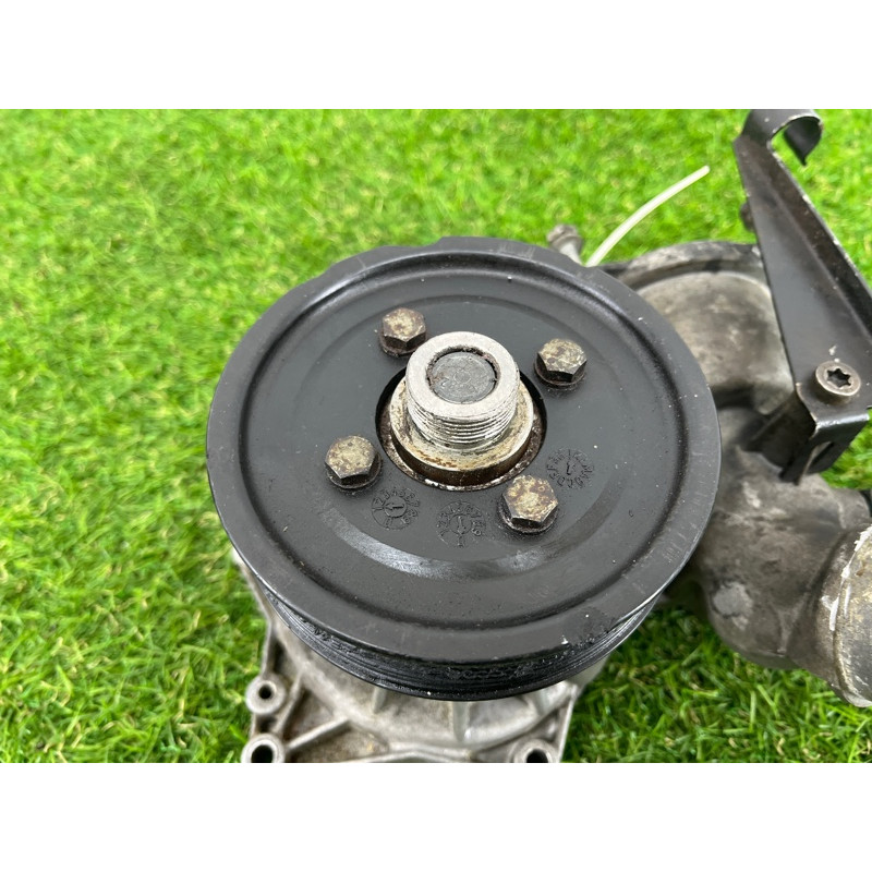 Помпа (система охлаждения) BMW X5 E53 2003 M62B44 11510393336