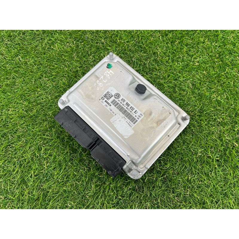 Блок управления двигателем (электрика / блок управления) Volkswagen Golf 1K 2.5 07K906032BJ