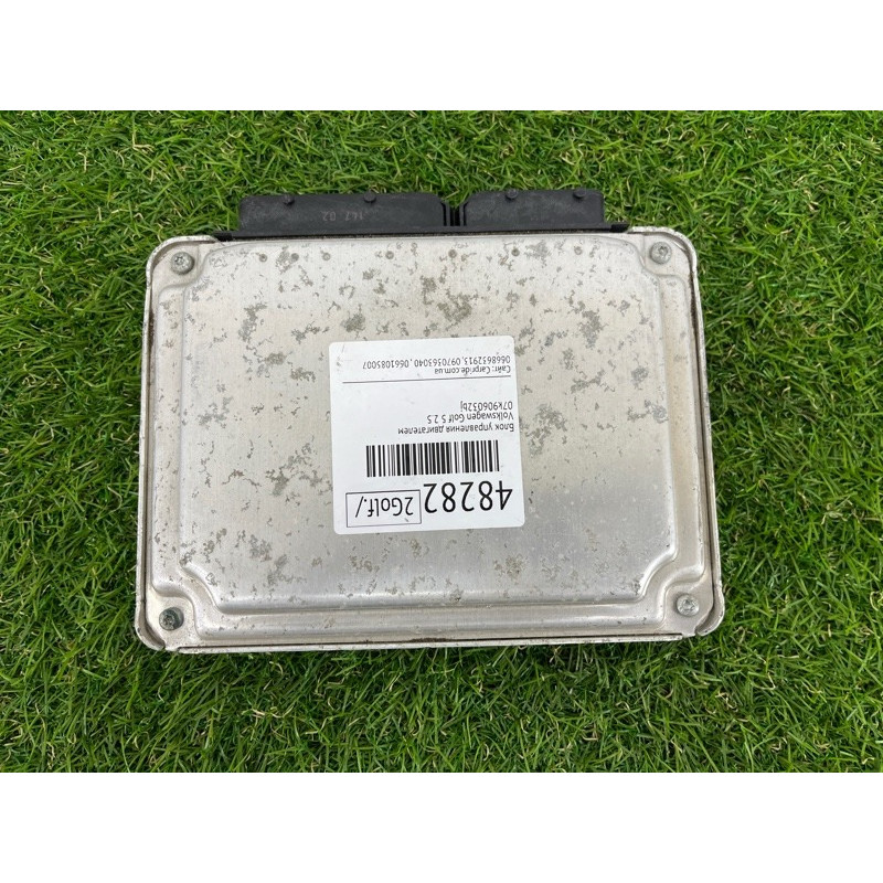 Блок управления двигателем (электрика / блок управления) Volkswagen Golf 1K 2.5 07K906032BJ