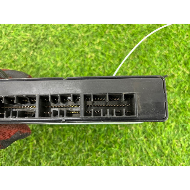 Блок управления двигателем (электрика / блок управления) Mitsubishi Galant 8 2.4GDI MR420430