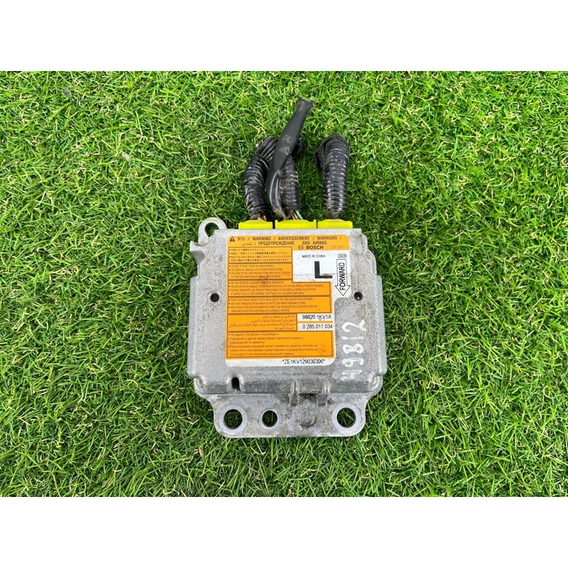 Блок управления airbag (airbag/безопасность) Nissan Juke F15 2013 1.6 K88201KV1A