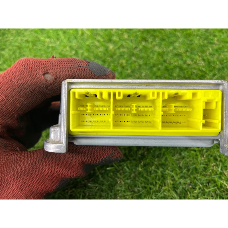 Блок управления airbag (airbag/безопасность) Nissan Juke F15 2013 1.6 K88201KV1A