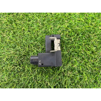 Предохранитель на клемме аккумулятора