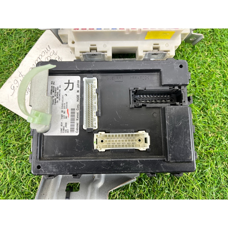 Модуль BCM (электрика / блок управления) Infiniti G35 2004 284B1AC301