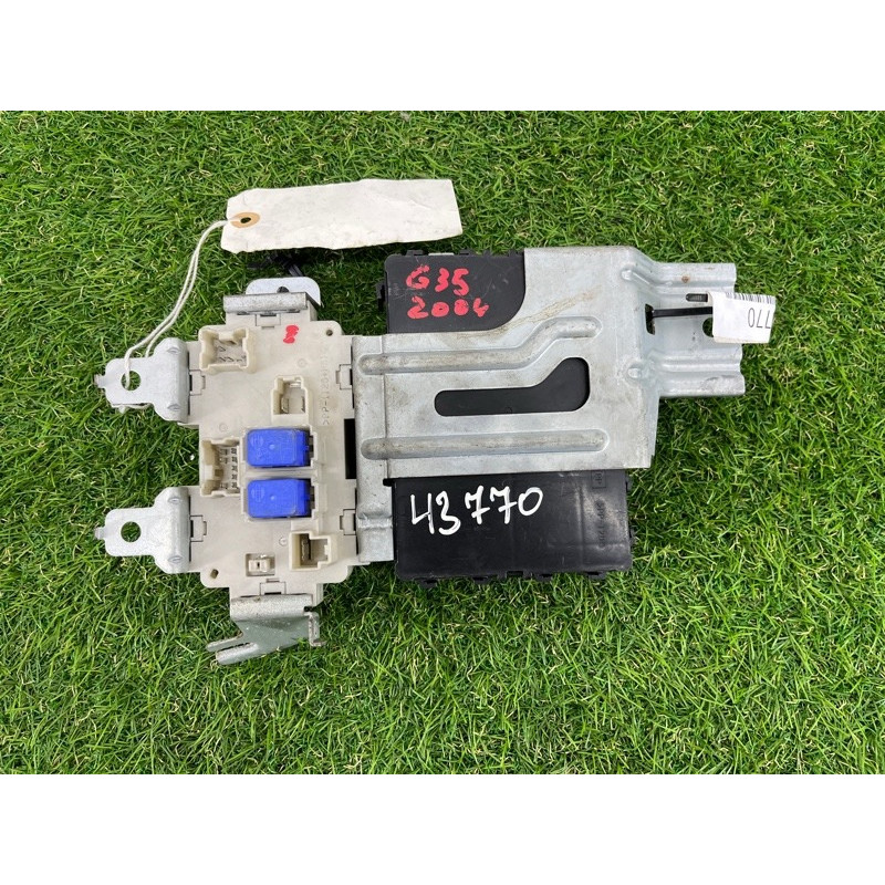 Модуль BCM (электрика / блок управления) Infiniti G35 2004 284B1AC301