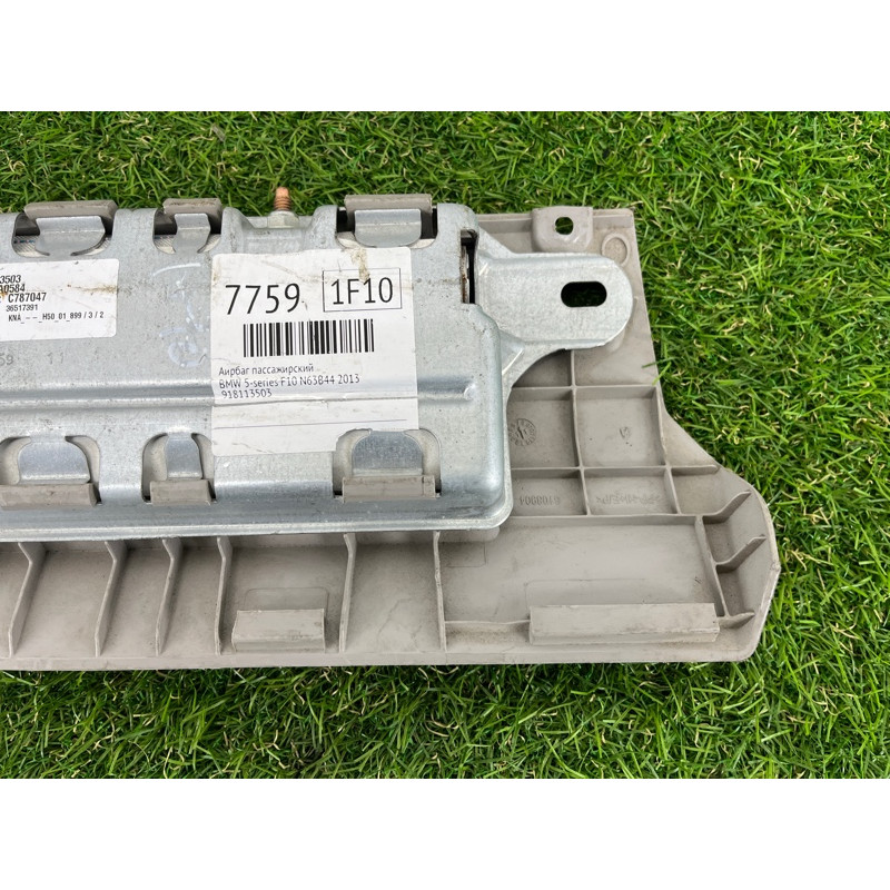Airbag коленей (airbag / безопасность) BMW 5-series F10 2013 N63B44 72129181135
