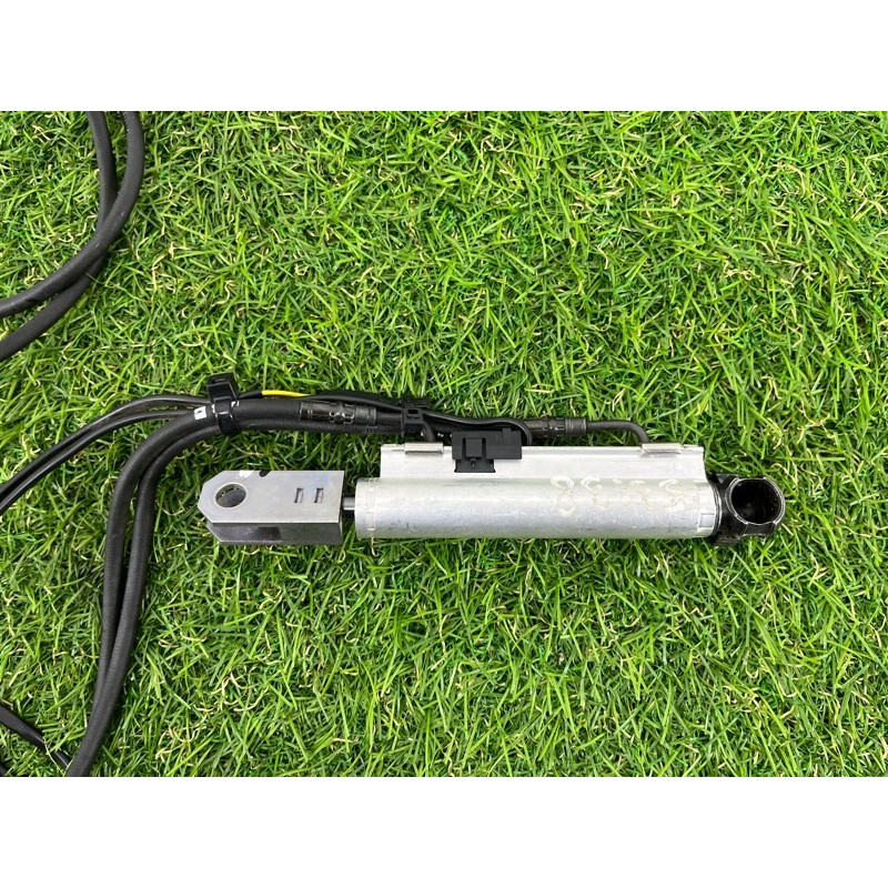 Гідравліка управління даху (електрика) BMW 3-series E93 2010 3.0 N52 54377183324