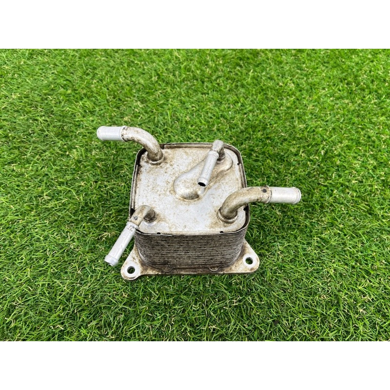 Теплообменник масляного фильтра (двигатель и элементы) Nissan Juke F15 2013 1.6 216063JX0C