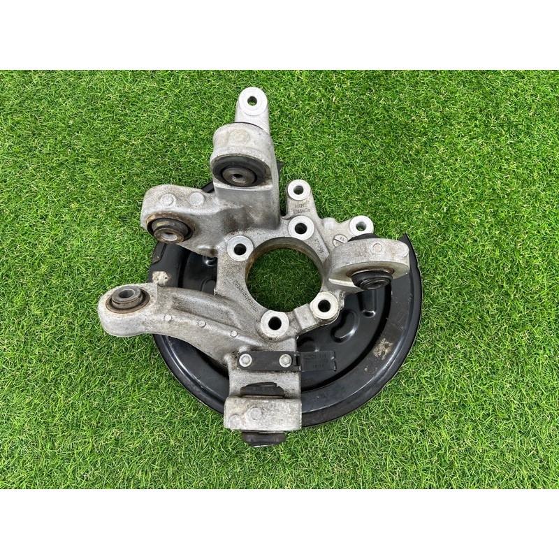 Цапфа подвески (подвеска) Ford Explorer MK5 3.7 DB5Z5B759A