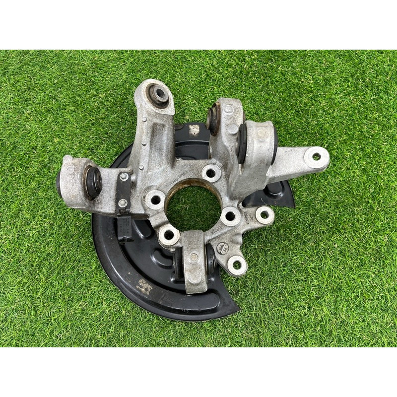 Цапфа подвески (подвеска) Ford Explorer MK5 3.7 DB5Z5B759A