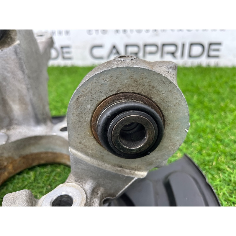 Цапфа подвески (подвеска) Ford Explorer MK5 3.7 DB5Z5B759A