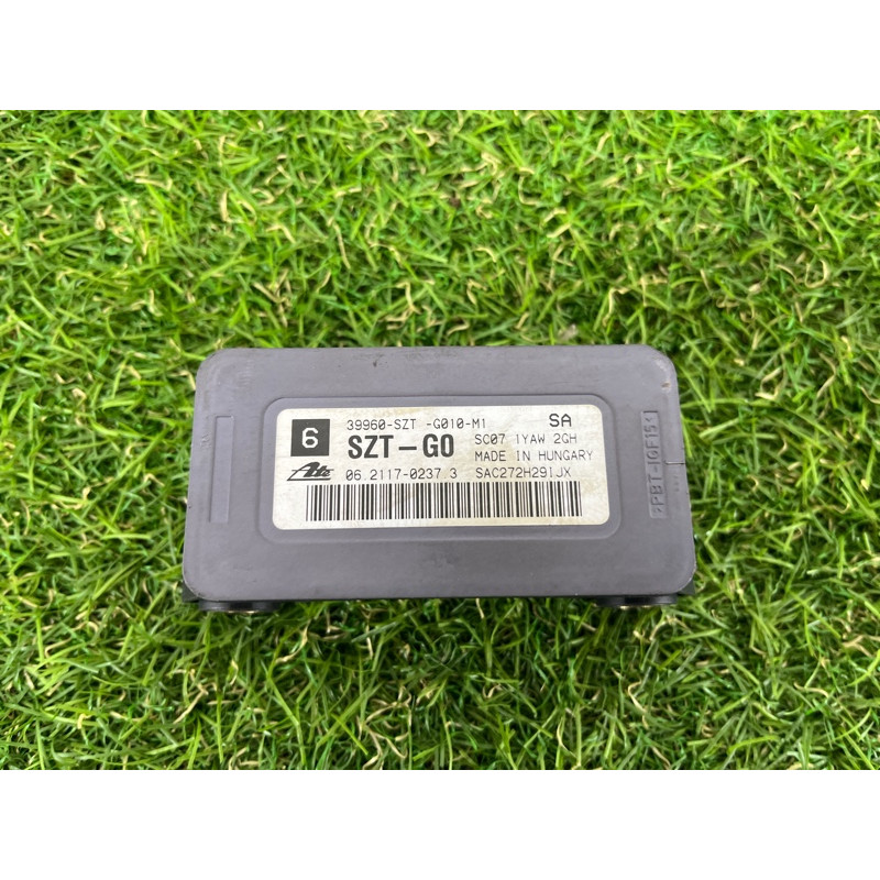 Датчик поперечного ускорения (ESP) (электрика / датчики) Acura TSX CU2 39960sztg010m1