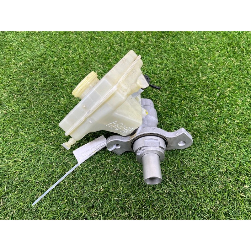 Главный тормозной цилиндр (тормозная система) BMW X3 F25 2012 3.0 34336857872