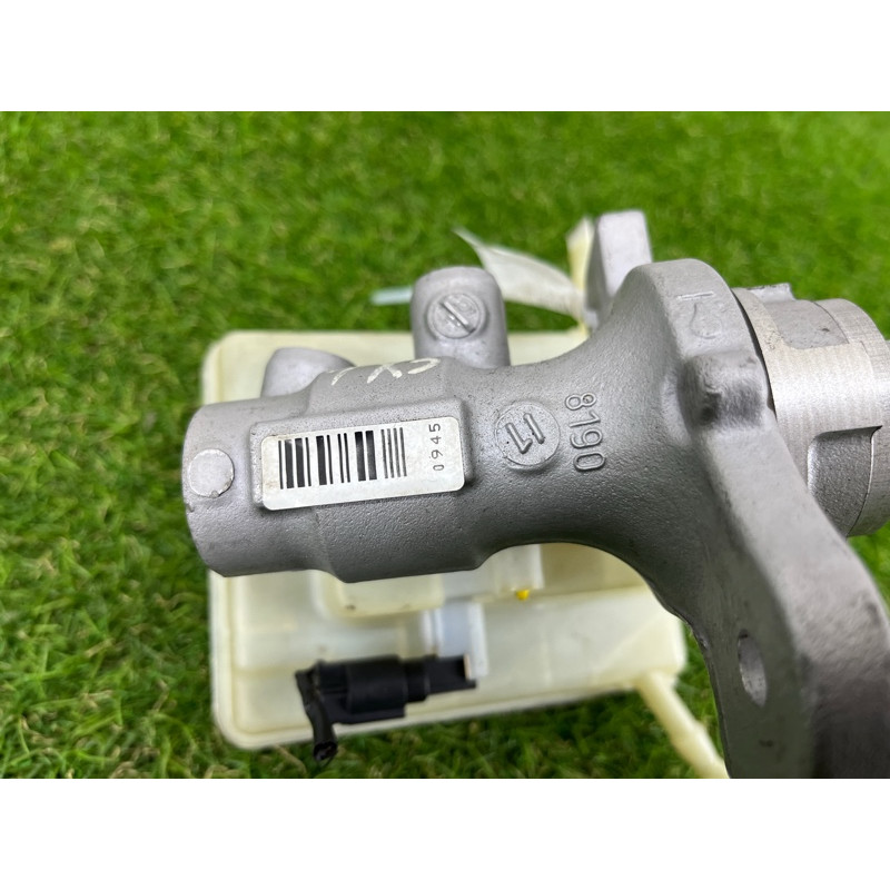 Главный тормозной цилиндр (тормозная система) BMW X3 F25 2012 3.0 34336857872