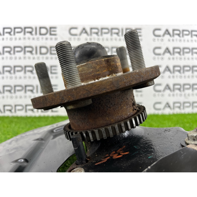 Цапфа подвески (подвеска) Ford Mustang MK6 2016 FR3Z3106A