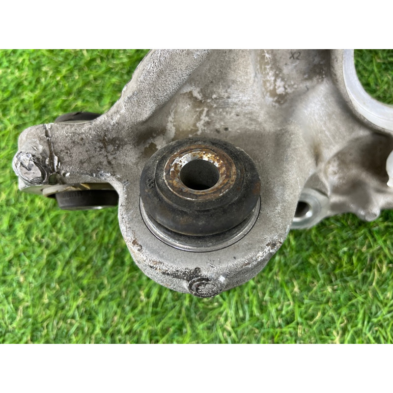 Цапфа подвески (подвеска) Opel Insignia B 2019 84196219