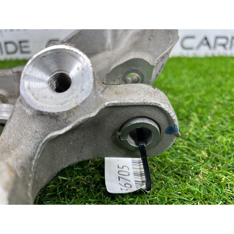 Цапфа подвески (подвеска) Opel Insignia B 2019 84196219