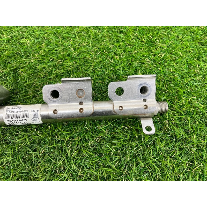 Топливная рампа (топливная система) Ford Mustang MK6 CJ5Z9D280A