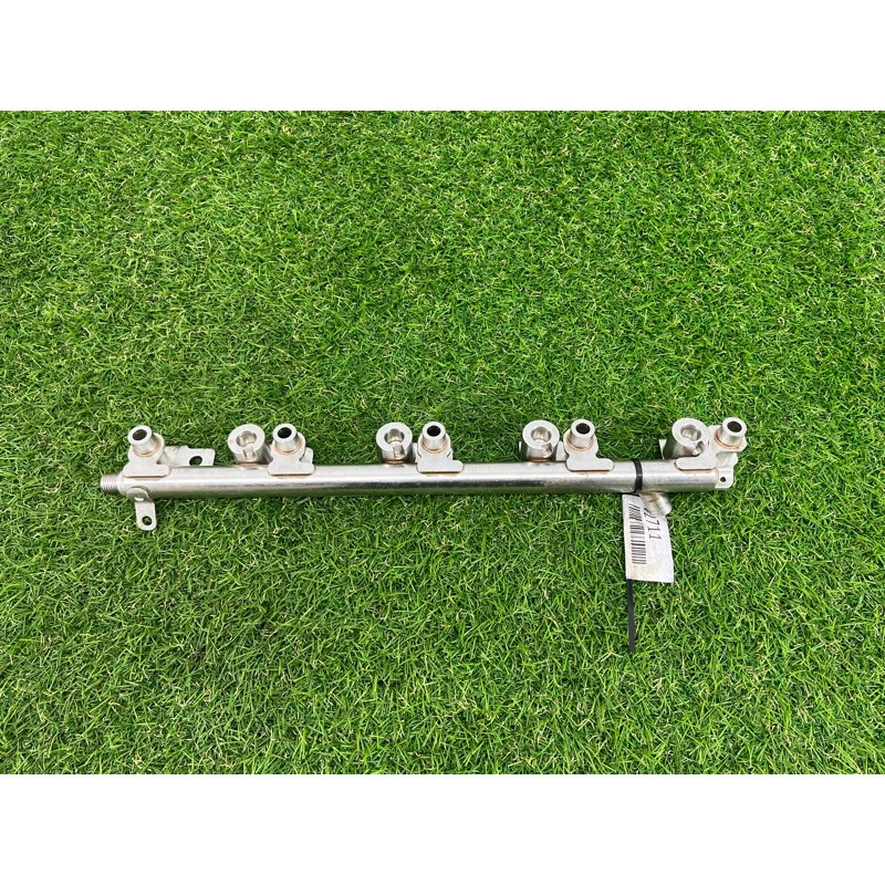 Топливная рампа (топливная система) Ford Mustang MK6 CJ5Z9D280A