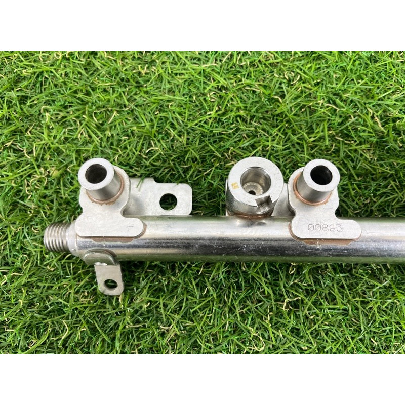 Топливная рампа (топливная система) Ford Mustang MK6 CJ5Z9D280A