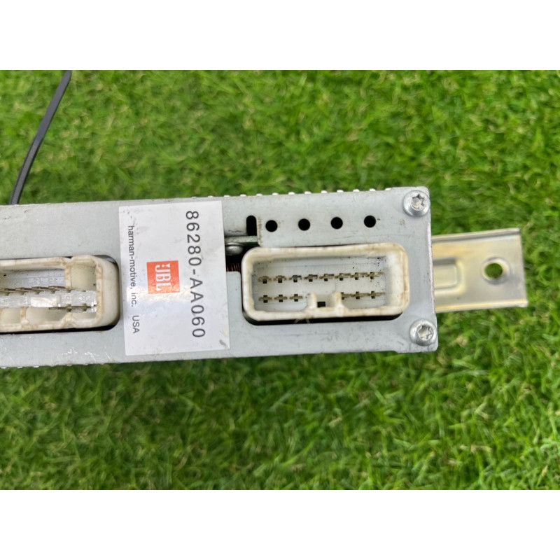 Усилитель звука (электрика) Toyota Solara XV20 2002 86280aa060