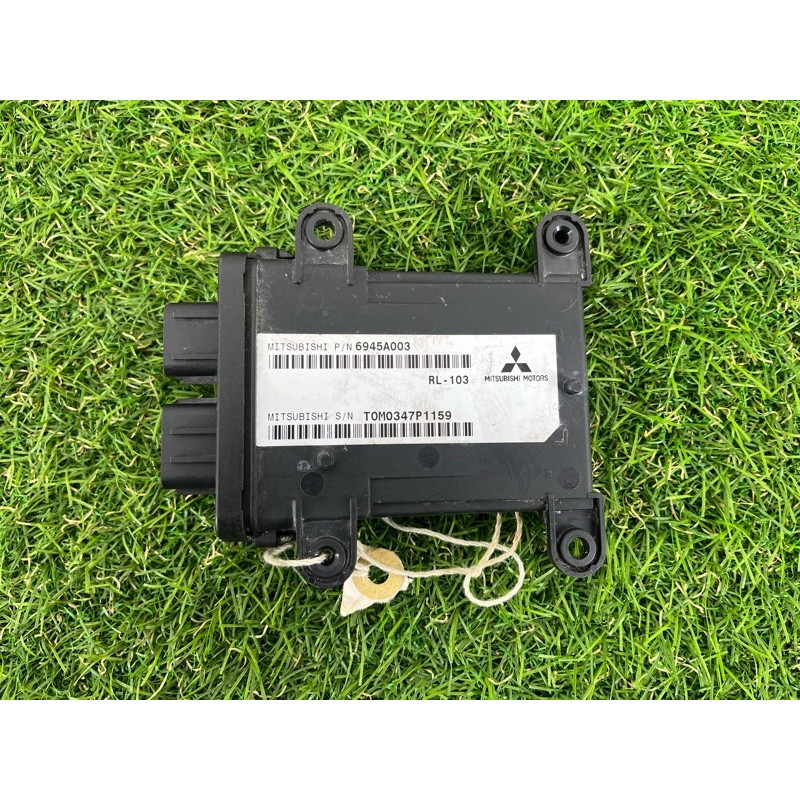 Блок управления сиденьем (электрика / блок управления) Mitsubishi OUTLANDER XL CW 6945a003