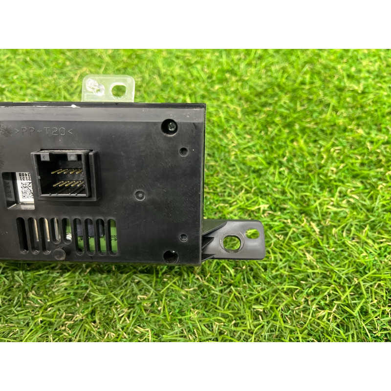 Монітор (електрика) Subaru Forester SJ 2015 2.5 85261sg302