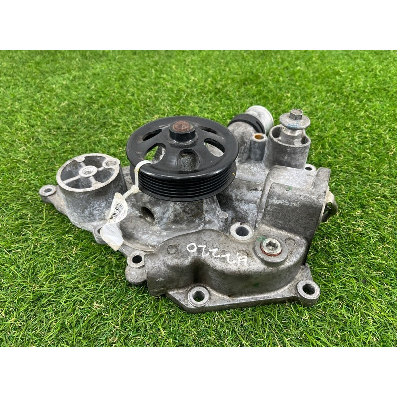 Помпа (система охлаждения) Dodge Durango WD 2015 5.7 HEMi 05038677aa