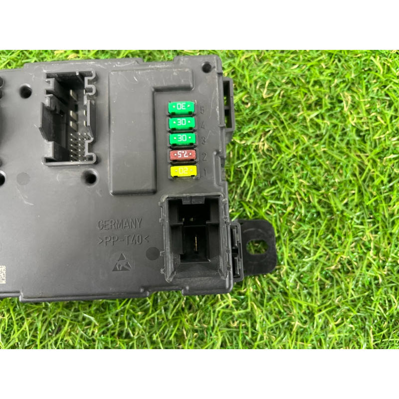 ЕБУ (електрика / блок управління) BMW 3-series F30 2013 N26B20 61359317175