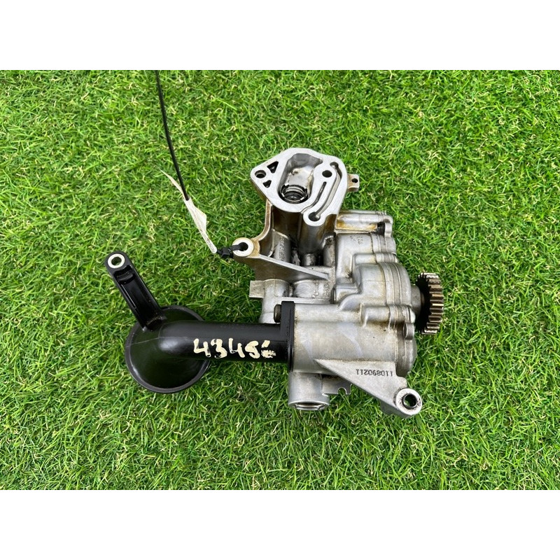 Маслонасос (двигатель и элементы) Volkswagen Tiguan 5N 2.0 06j115106ab